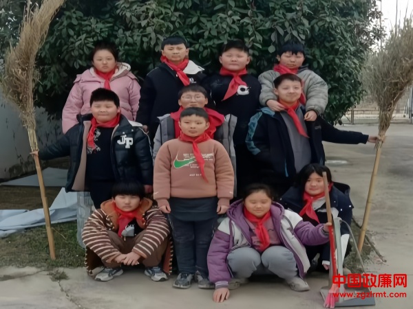 图片15.jpg