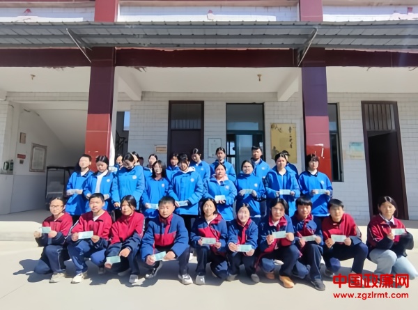 图片18.jpg