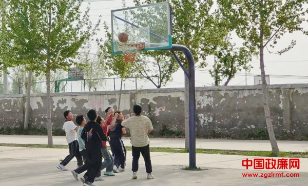 图片2.jpg