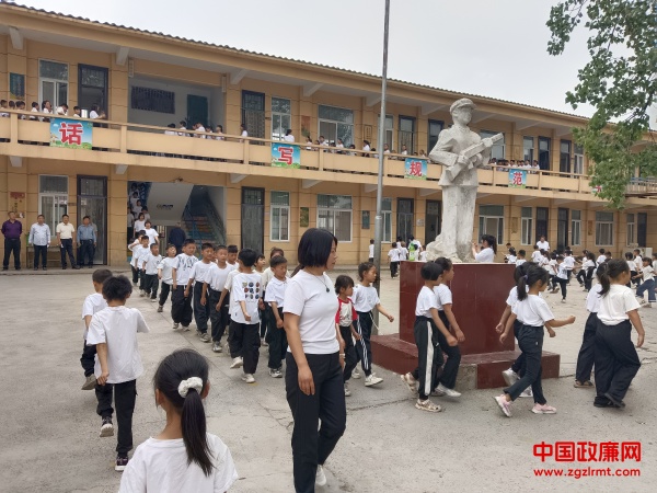 图片10.jpg